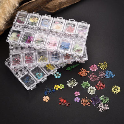 Small Nail Art Three Dimensional Dried Flowers