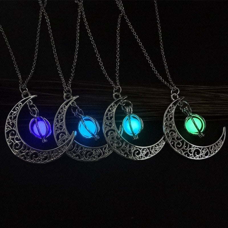 Luminous Moon Stone Pendant Necklace