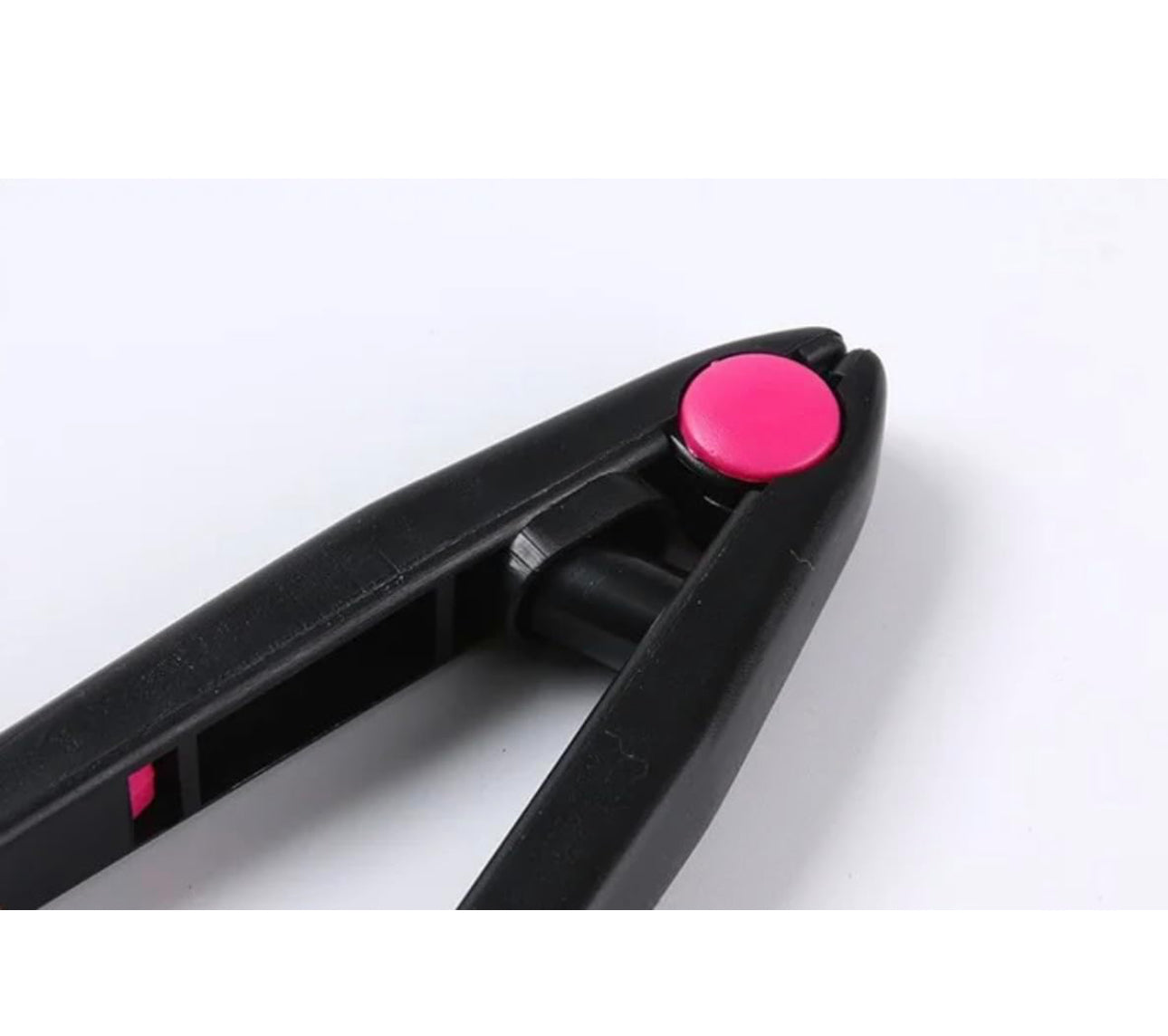 V-Clip Flat Ironing Assisting Hair Straightening Comb (2-Pack)