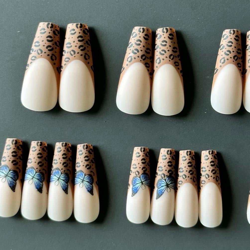 Press On Nails “Wild Flutter Nails"