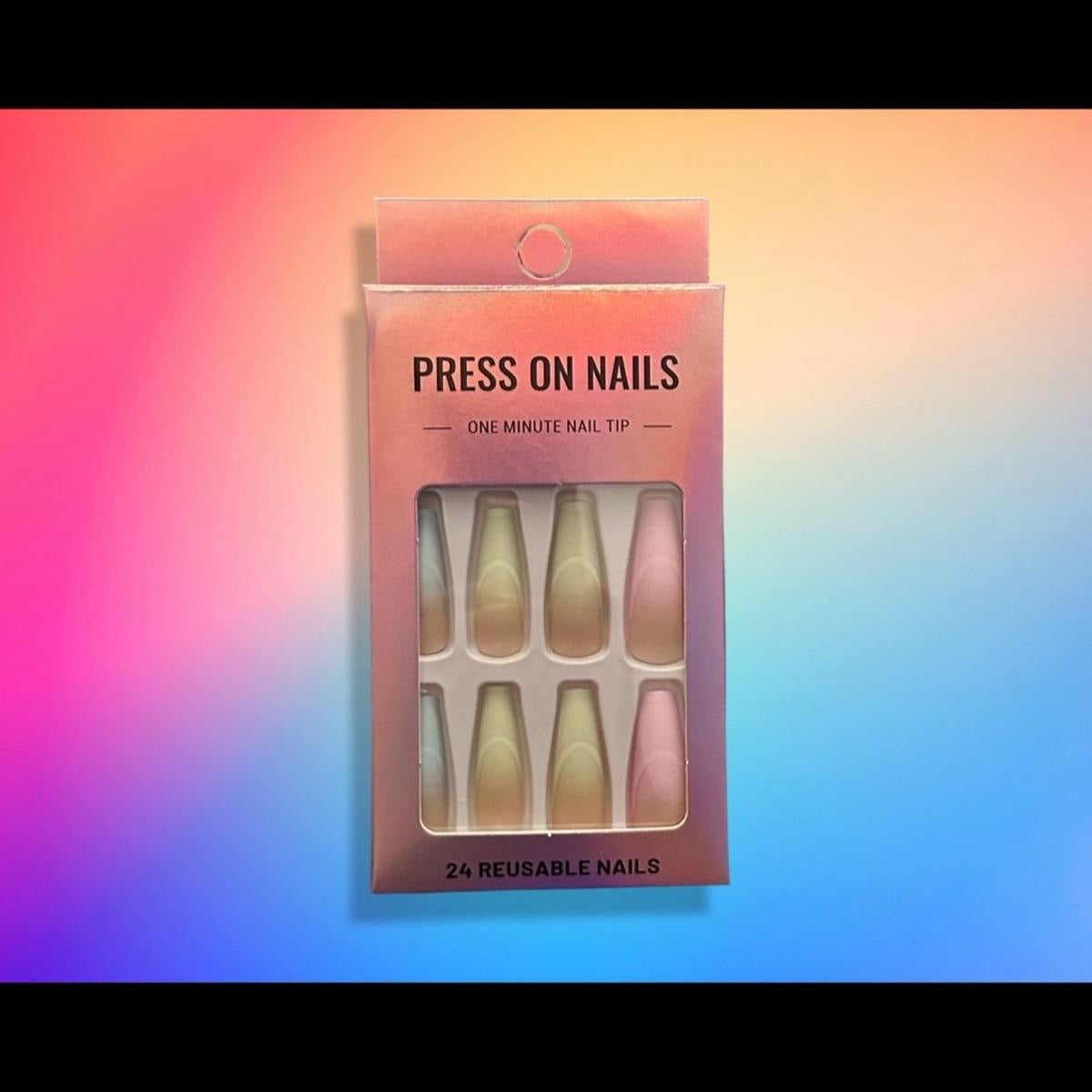 Press On Nails Set "Chic Tones of Pastel"