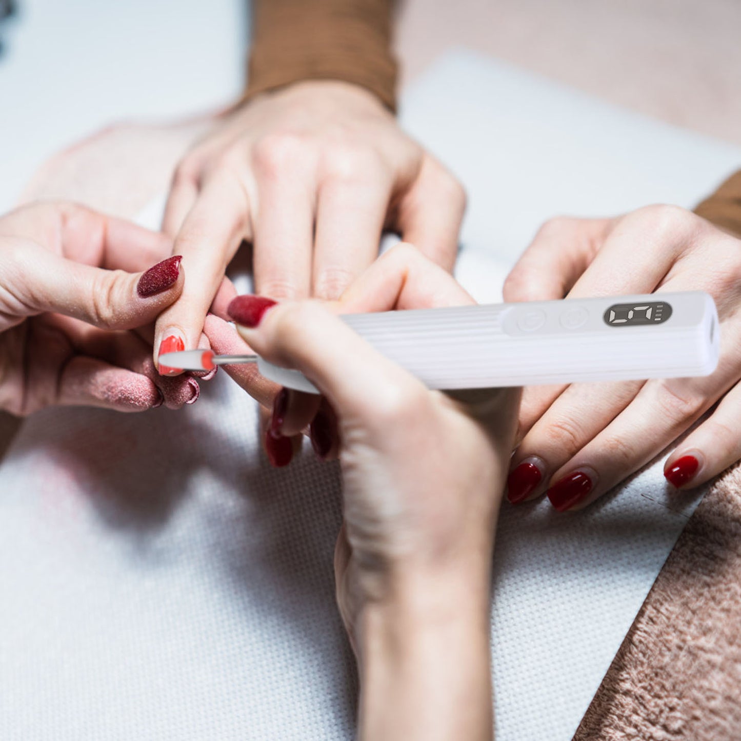 1Pc Portable Cordless Electric Nail Drill Kit Charging Base With UV Nail Dryer 6Pcs Nail Drill Bits 5Speeds Direction Control Timer Setting For Acrylic Gel Nails Polish Manicure Pedicure